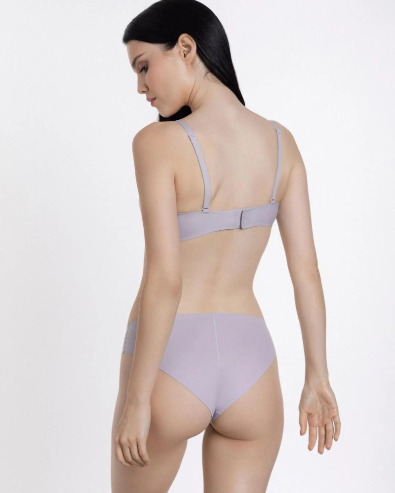 Безшевни бикини бразилиана Second Skin