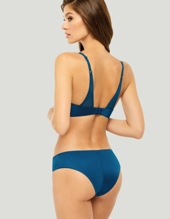 Тюркоазен сутиен с лек Push Up Concealed Comfort, луксозно бельо от Marc and Andre Тюркоазен сутиен с лек Push Up Concealed Comfort, луксозно бельо от Marc and Andre